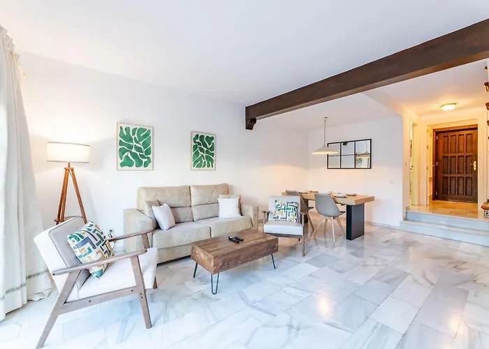 Casa Jardines Del Sol 4 *