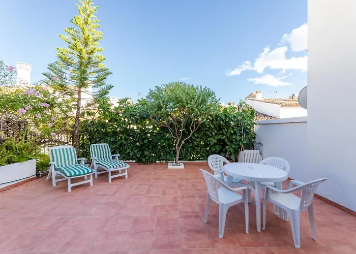 Casa Jardines Del Sol 4 *